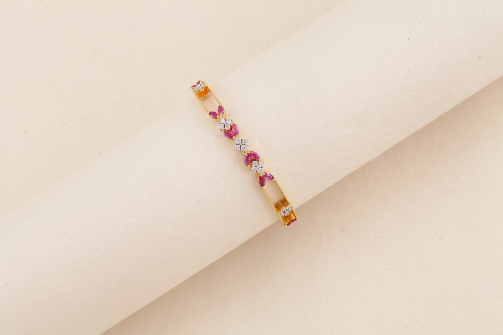 G234 Diamond & Ruby Bangle