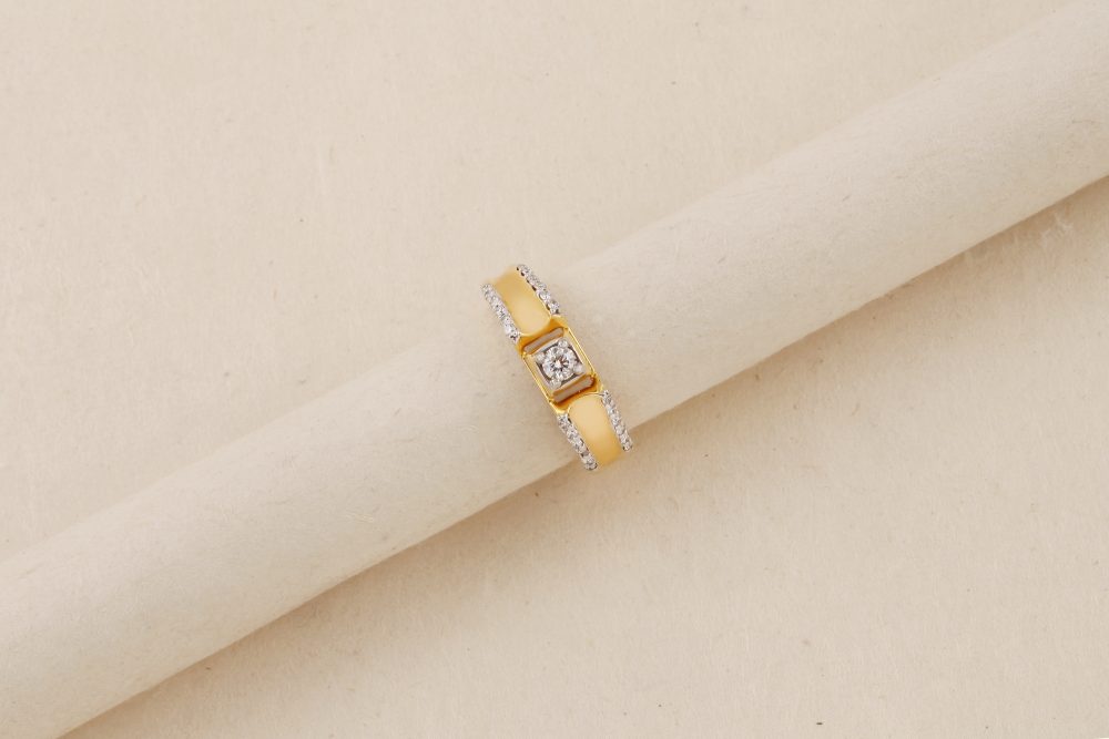 GA97 Diamond Ring