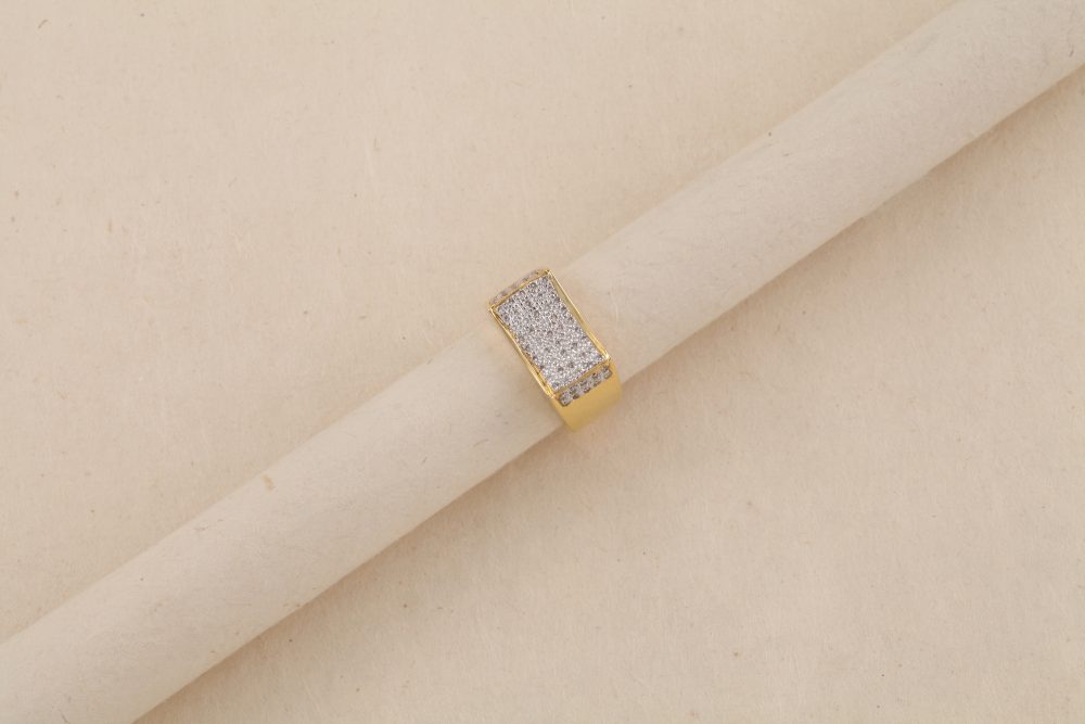 GB308 Diamond Ring