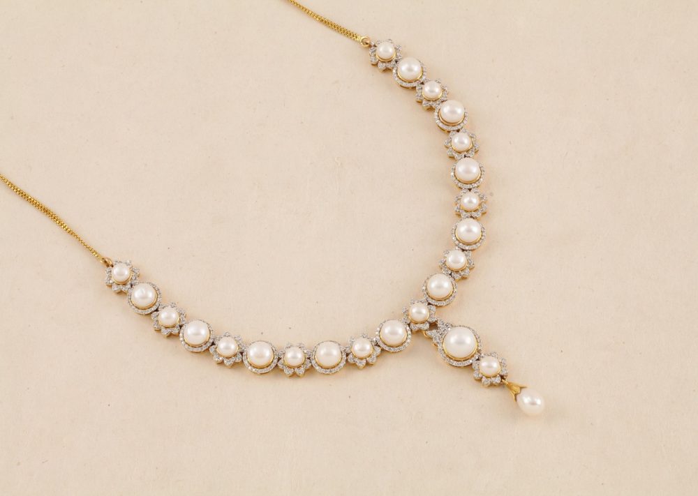 GB327 Diamond Pearl Necklace