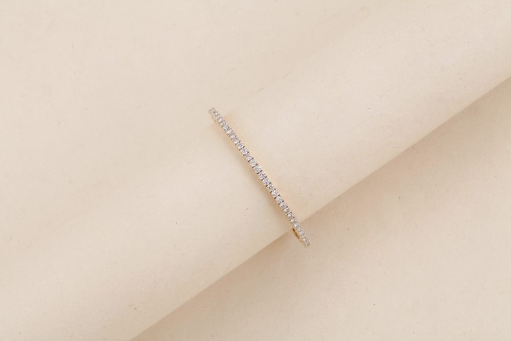 GC138 Diamond Bangle