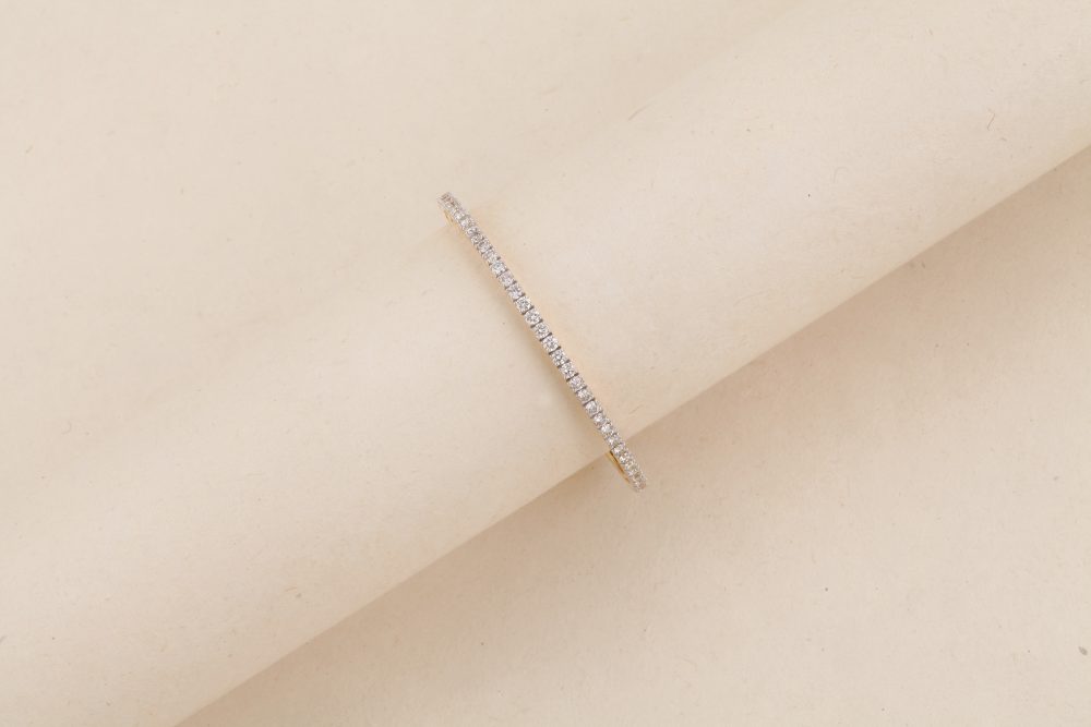 GC139 Diamond Bangle