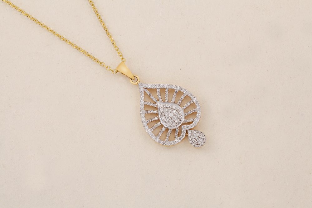 GC159 Diamond Pendent