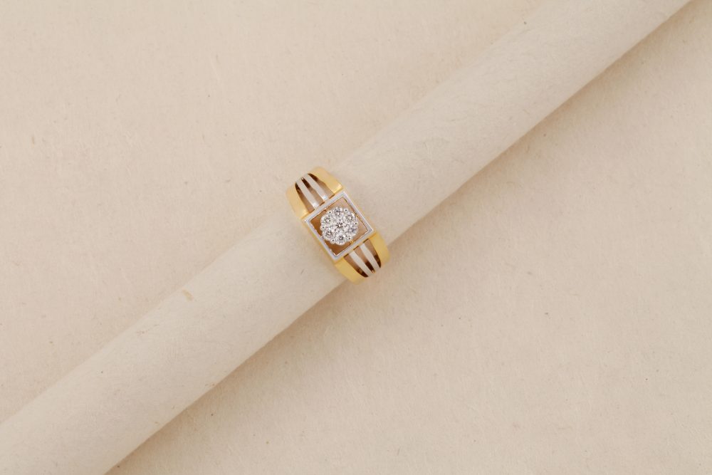 GC232 Diamond Ring