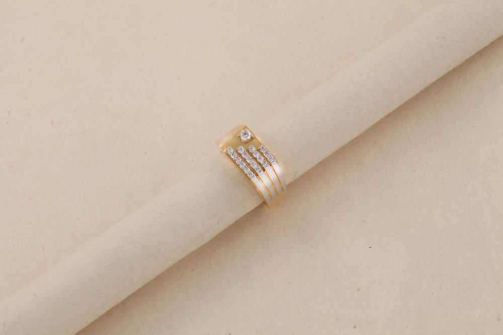GC281 Diamond Ring