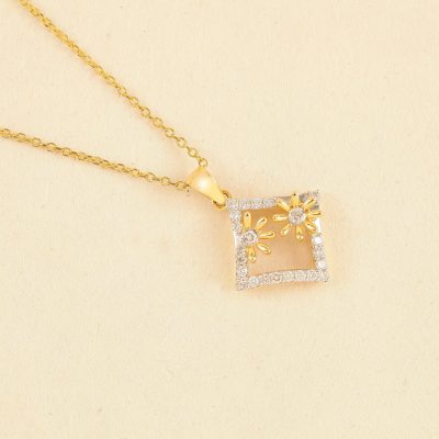 GC82 Diamond Pendent