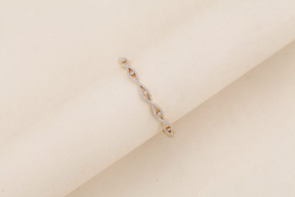 I2181 Diamond Bangle
