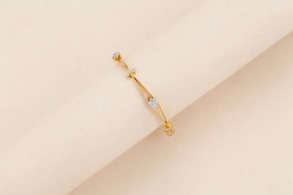 J3425  Damond Bangle