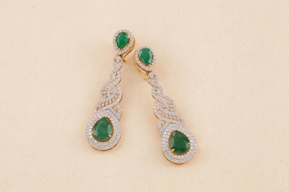 K3211 Diamond & Emerald Top