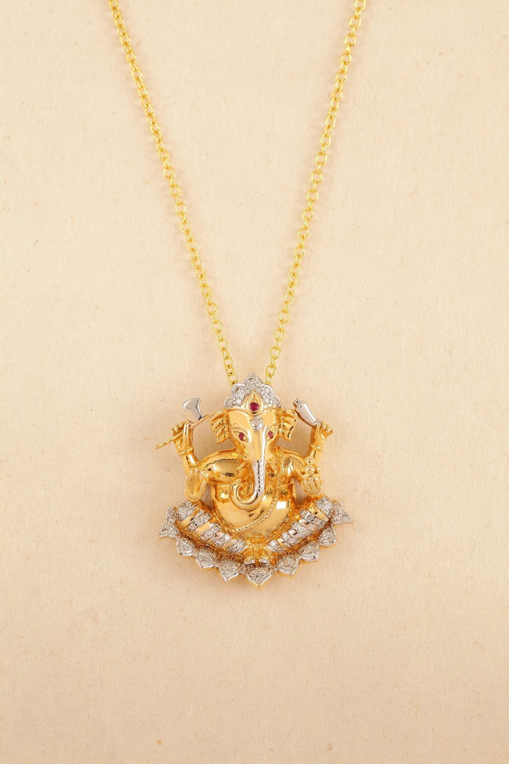 M3174 Diamond & Ruby Ganesh Pendent