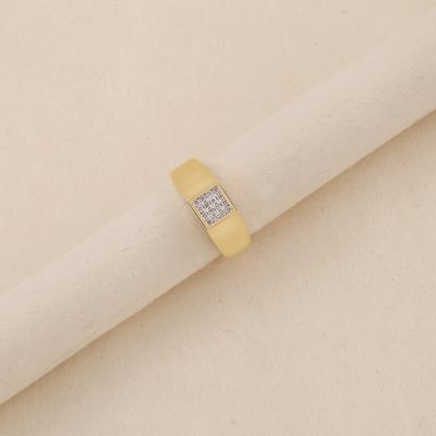 M668 Diamond Ring