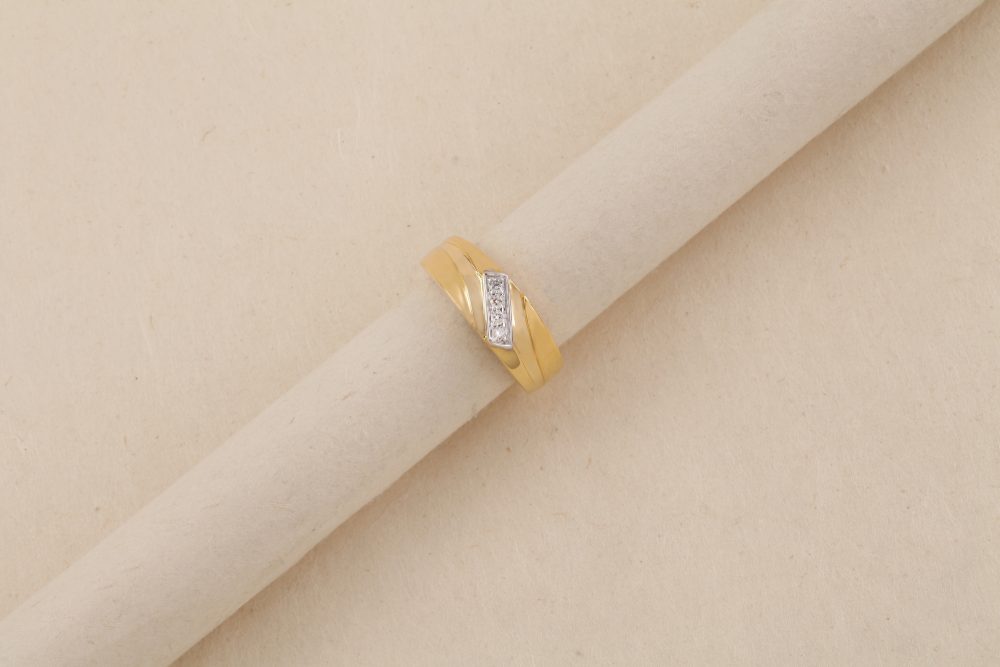 N1125 Diamond Ring