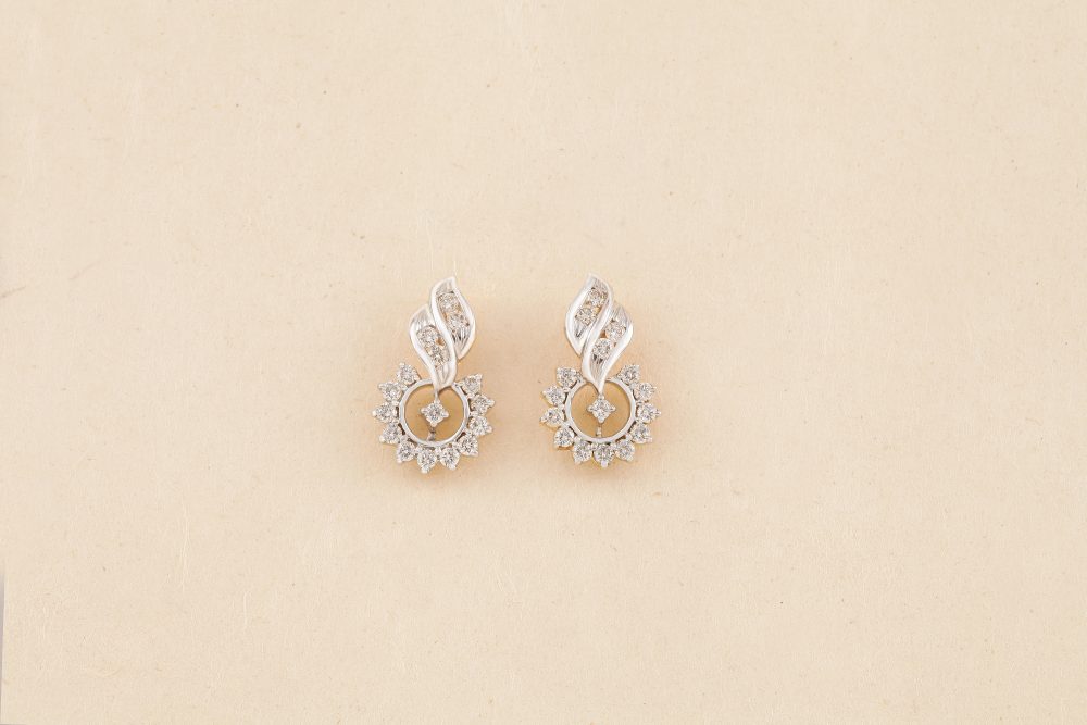 N228 Diamond Top