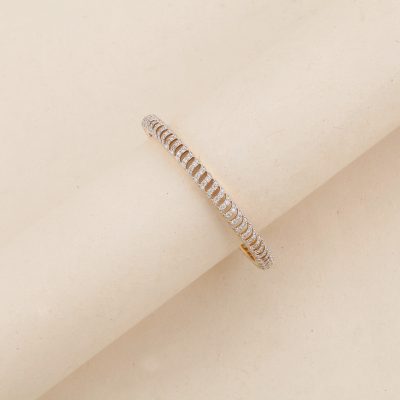 O1164 Diamond Bangle