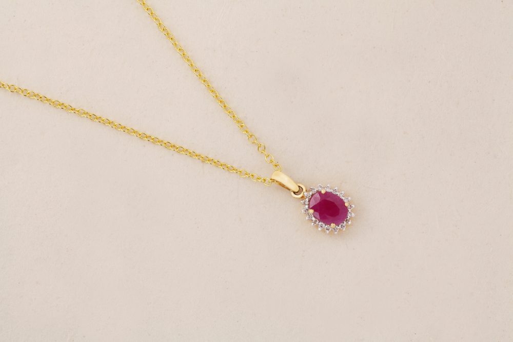 O1582 Diamond Ruby Pendent