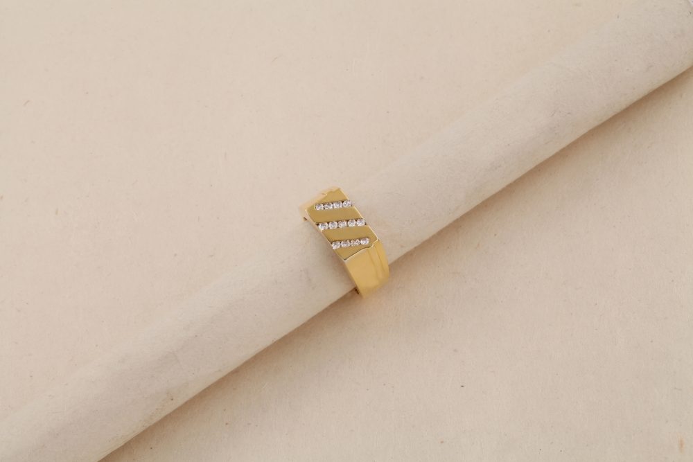 O1599 Diamond Ring