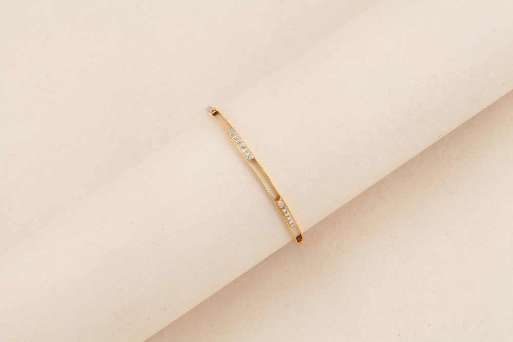 O1930 Diamond Bangle