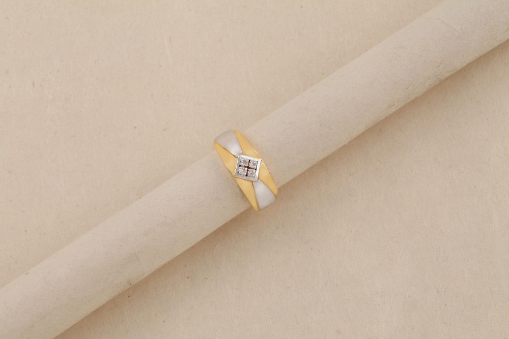 O2344 Diamond Ring