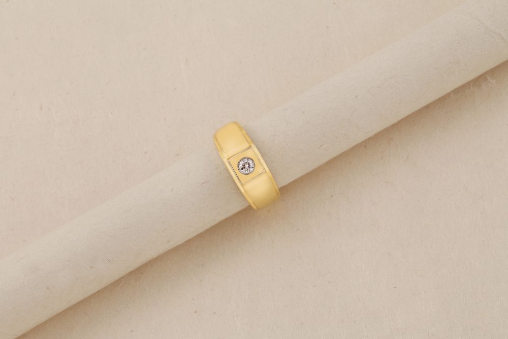 O2699 Diamond Ring