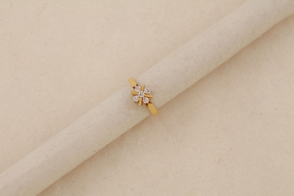 O607 Diamond Ring