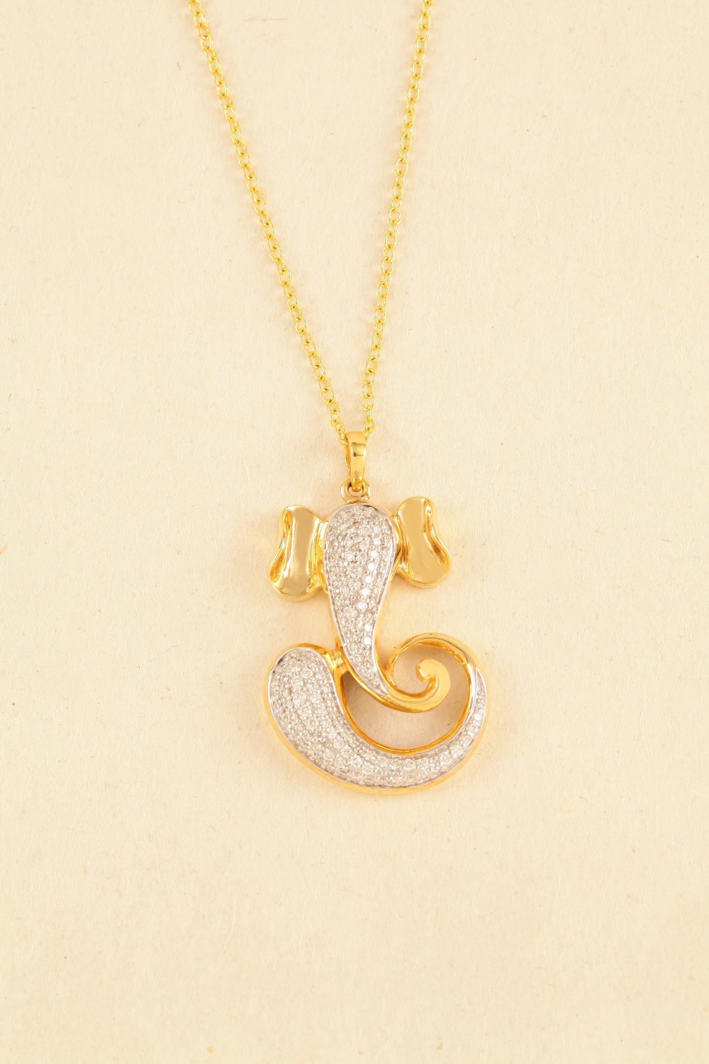 P1006 Diamond Ganesh Pendent