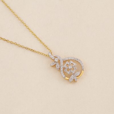 P1382 Diamond Pendent