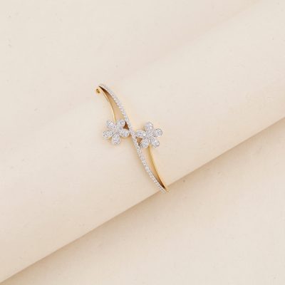 P1659 Diamond Bangle
