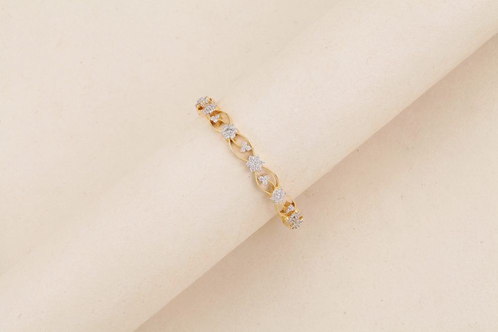 P1773 Diamond Bangle