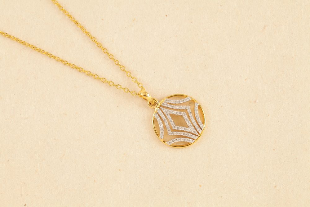 P367 Diamond Pendent