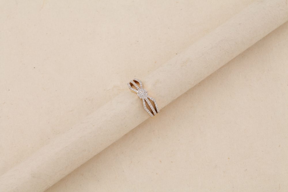 P651 Diamond Ring