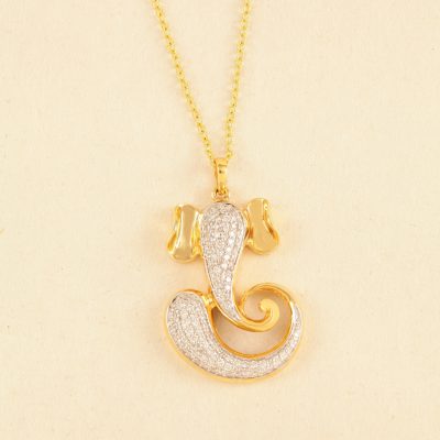 P927 Diamond Ganesh Pendent
