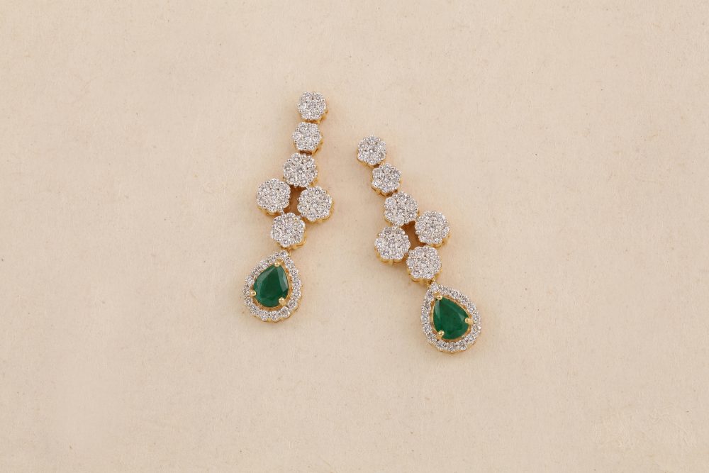 O3856 Diamond &  Emerald Earring