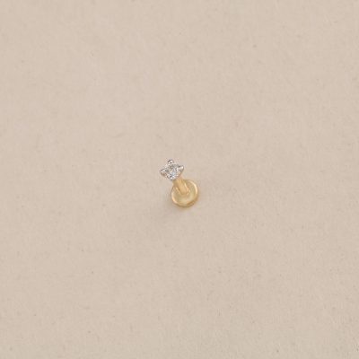 GC681 Diamond Nosepin