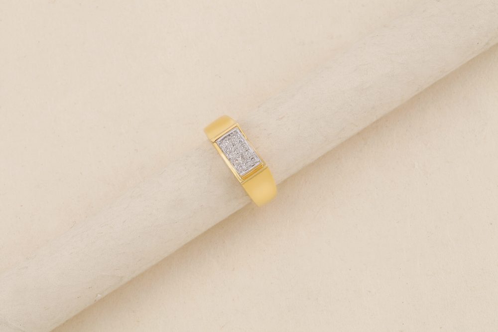 N47 Diamond Ring