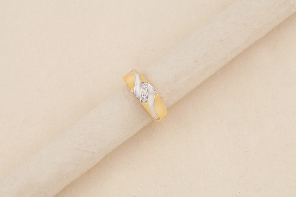 GC794 Diamond Ring