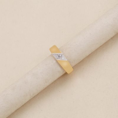 GC908 Diamond Ring