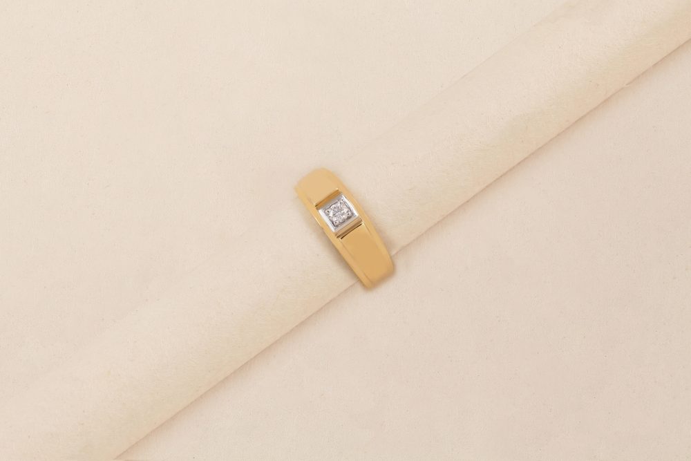 GC1141 Diamond Ring
