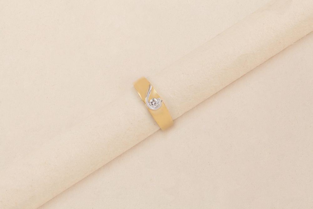 GC1150 Diamond Ring