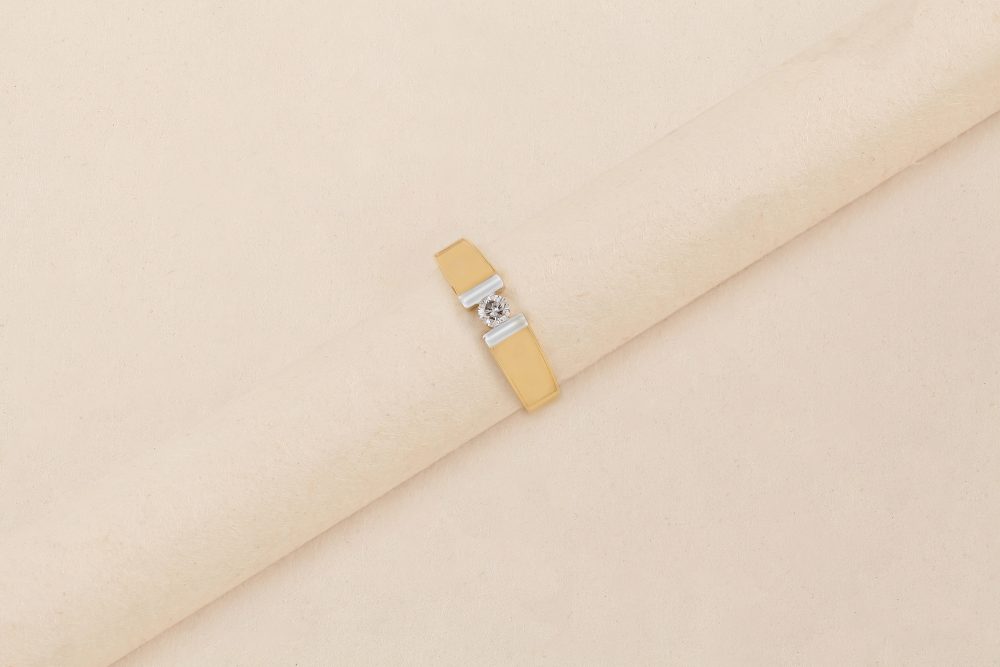 GC1156 Diamond Ring
