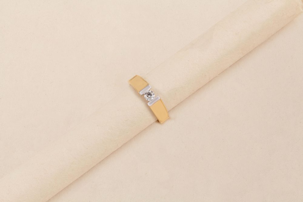 GC1157 Diamond Ring