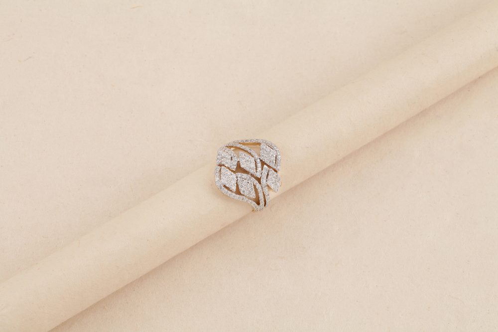H1351 Diamond Ring