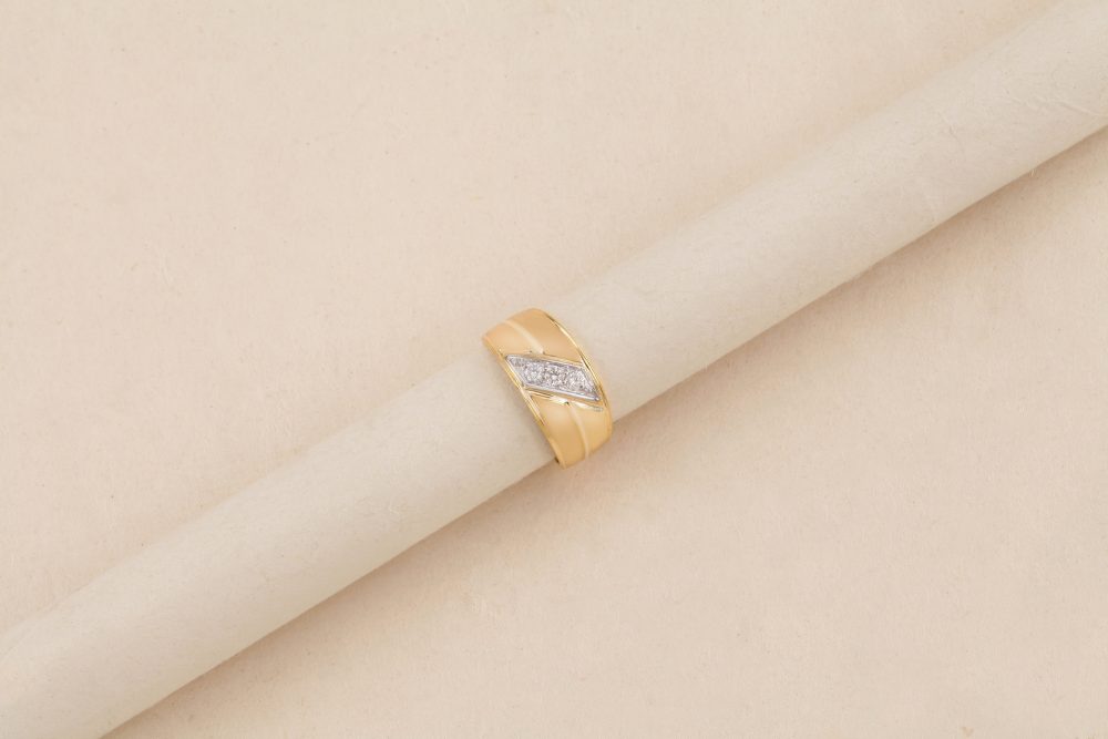 P2066 Diamond Ring