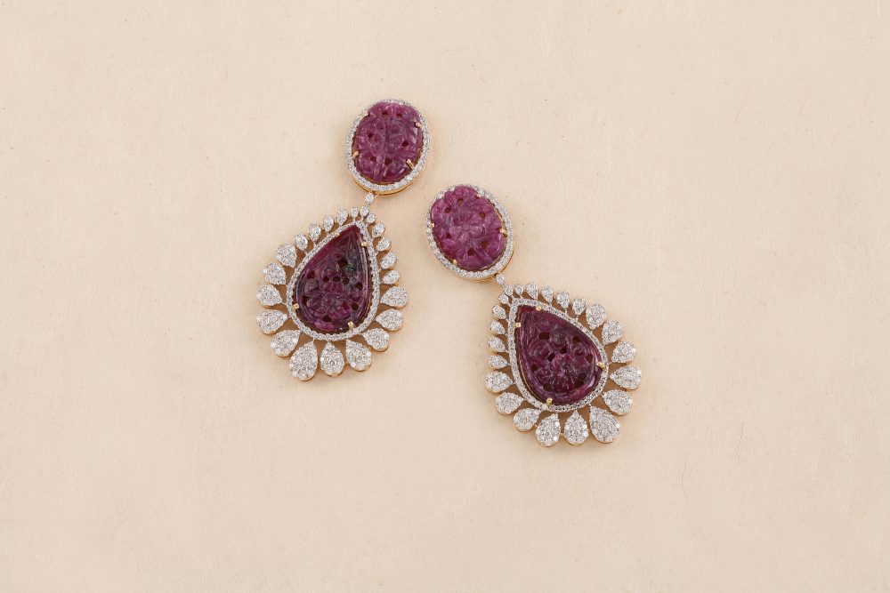 GC1104 Diamond Ruby Carving Earring