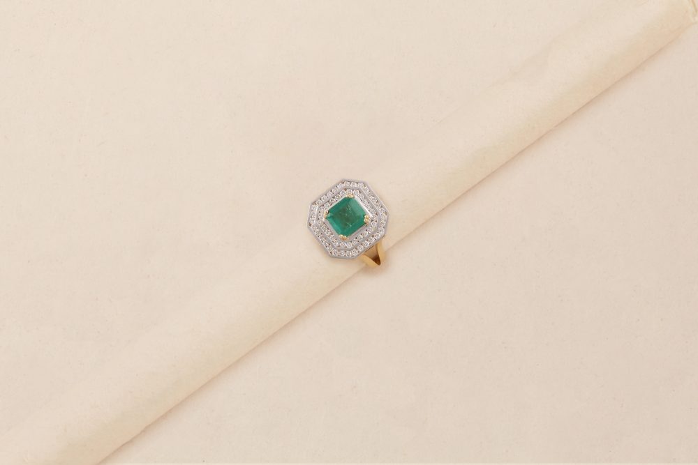 GC1521 Diamond Emerald Ring