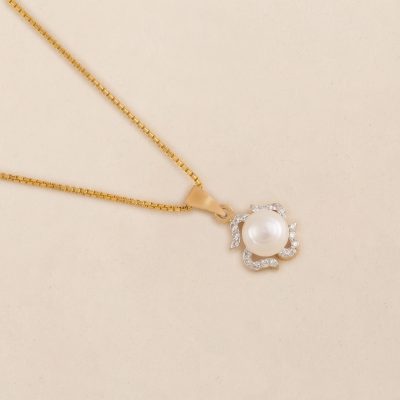 GC1528 Diamond Pearl Pendent
