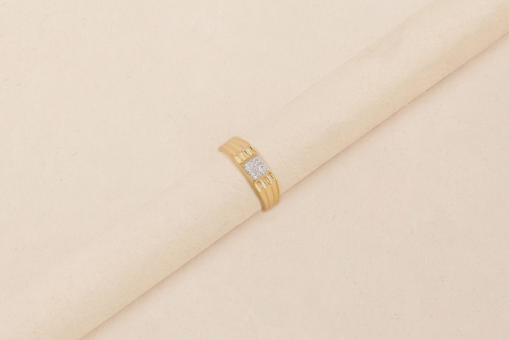GC1579 Diamond Ring