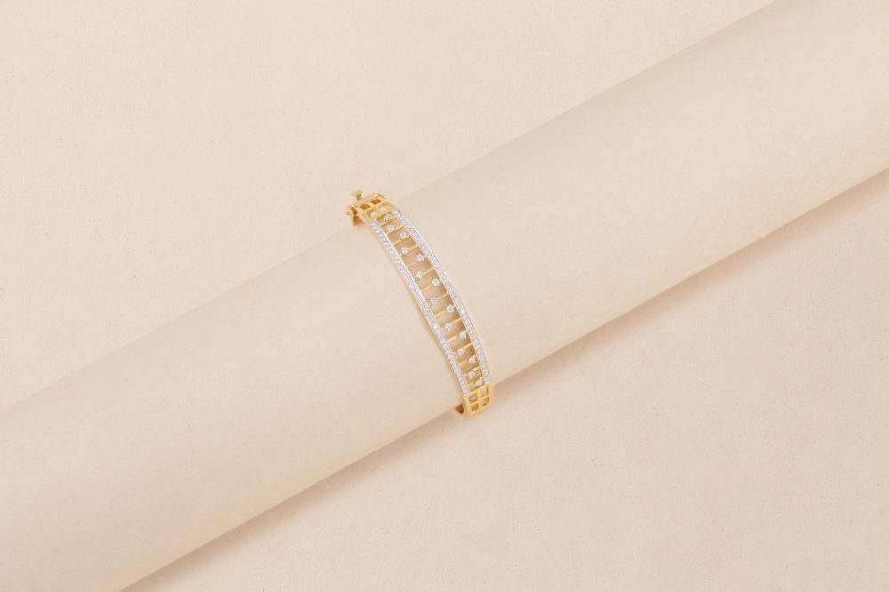 GC1661 Diamond Bangle