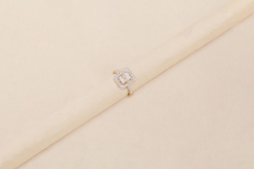 GC1680 Diamond Ring