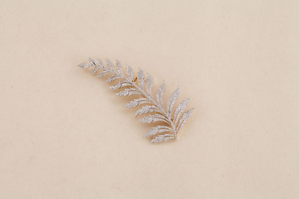 GC809 Diamond Brooch