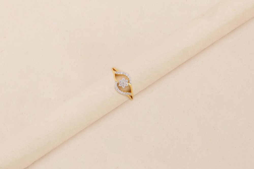 P1587 Diamond Ring
